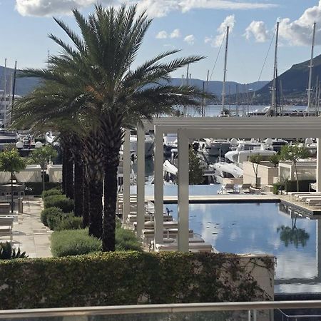 Porto Montenegro Elena Luxurious one bedroom apartment Tivat Exterior foto