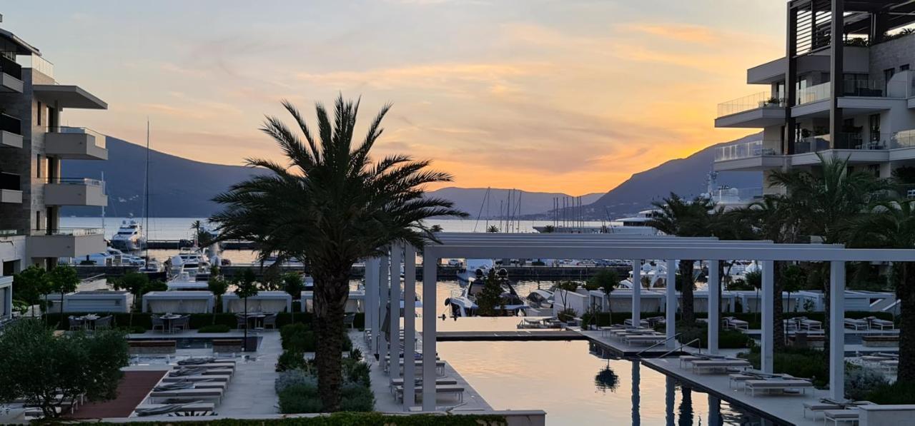 Porto Montenegro Elena Luxurious one bedroom apartment Tivat Exterior foto